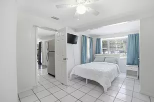 91 NE 6th Ct, Deerfield Beach, FL 33441 - Photo 7