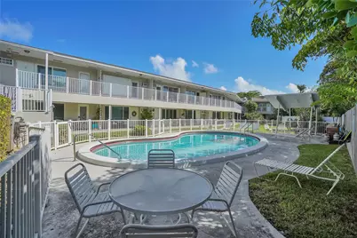 2501 N Ocean Boulevard N #16, Pompano Beach, FL 33062 - Photo 3