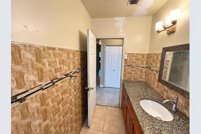 70 NE 174th Drive, North Miami Beach, FL 33162 - Photo 17
