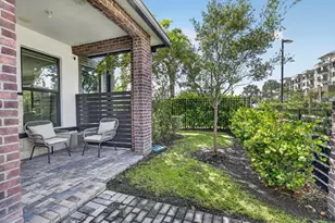 765 NW 84th Terrace, Plantation, FL 33324 - Photo 5