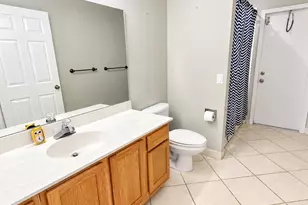 2783 E Abiaca Cir, Davie, FL 33328 - Photo 23