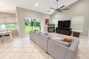 2783 E Abiaca Cir, Davie, FL 33328 - Photo 13