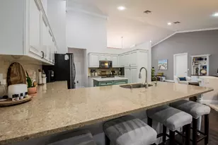 10640 154th Rd N, Jupiter, FL 33478 - Photo 15