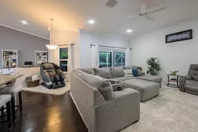 10640 154th Road N, Jupiter, FL 33478 - Photo 13