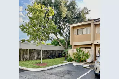3555 NW 91st Lane, Sunrise, FL 33351 - Photo 3