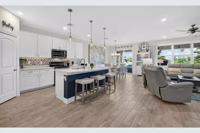 10521 SW Captiva Drive, Port Saint Lucie, FL 34987 - Photo 13