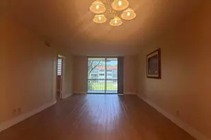 830 S Hollybrook Dr, Pembroke Pines, FL 33025 - Photo 5