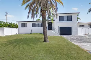 401 NE 15th Terrace, Boca Raton, FL 33432 - Photo 1