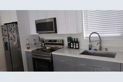 1520 N 68th Terrace, Hollywood, FL 33024 - Photo 3