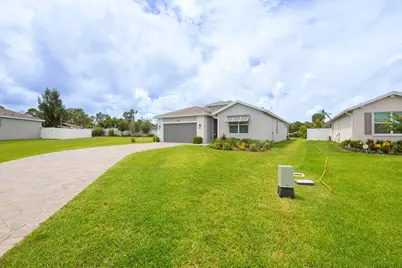 5788 SE Skyblue Circle, Stuart, FL 34997 - Photo 3