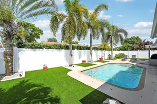 275 NW 39th Way, Deerfield Beach, FL 33442 - Photo 35