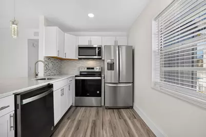 515 Normandy Lane, Delray Beach, FL 33484 - Photo 7