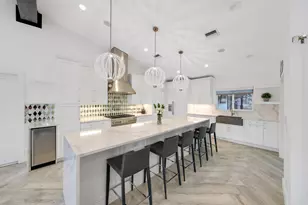 713 Forsyth St, Boca Raton, FL 33487 - Photo 11