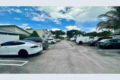 3000 NW 5th Terrace #107, Pompano Beach, FL 33064 - Photo 25