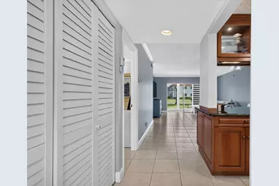 22 Abbey Lane #101, Delray Beach, FL 33446 - Photo 3