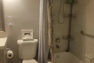 27 Newport B, Deerfield Beach, FL 33442 - Photo 9