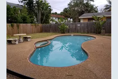 215 SW 1st Court #1-2, Pompano Beach, FL 33060 - Photo 11