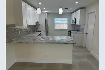 1143 SE 4th Avenue, Deerfield Beach, FL 33441 - Photo 5