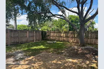 1143 SE 4th Avenue, Deerfield Beach, FL 33441 - Photo 17