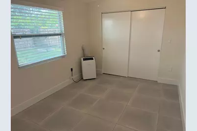 1143 SE 4th Avenue, Deerfield Beach, FL 33441 - Photo 9