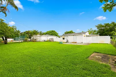 933 Upland Road, West Palm Beach, FL 33401 - Photo 9