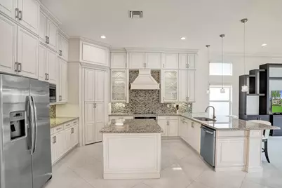 8202 Alpine Ridge Road, Boynton Beach, FL 33473 - Photo 11