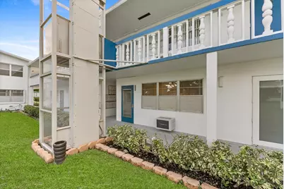 398 Tilford S, Deerfield Beach, FL 33442 - Photo 19