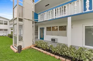 398 Tilford S, Deerfield Beach, FL 33442 - Photo 19