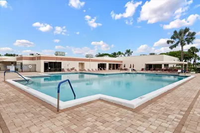 4760 Lucerne Lakes Boulevard W #105, Lake Worth, FL 33467 - Photo 43