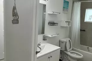 1701 NW 9th St, Fort Lauderdale, FL 33311 - Photo 9