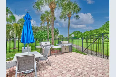 2904 Victoria Place #H1, Coconut Creek, FL 33066 - Photo 35
