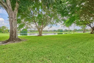 2904 Victoria Pl, Coconut Creek, FL 33066 - Photo 23