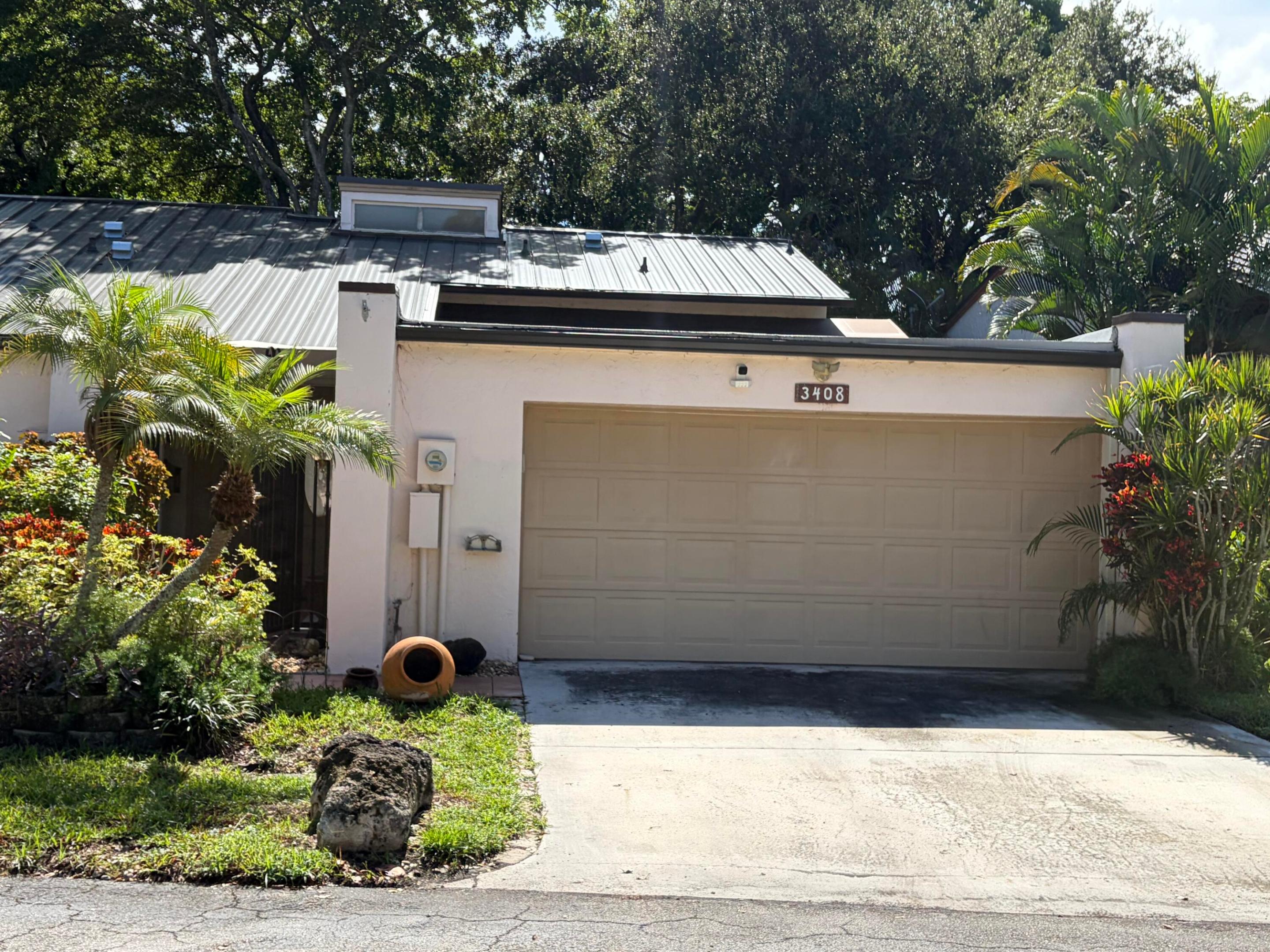 3408 Rose Hill Way #143 - 3408 Rose Hill Way #143, Lauderhill, FL 33319 Luxury Property | Jose Angel Pina