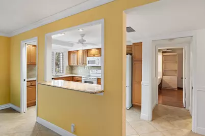 375 Beach Road #201, Tequesta, FL 33469 - Photo 9