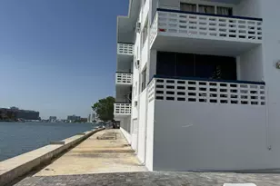 6484 Indian Creek Dr, Miami Beach, FL 33141 - Photo 15