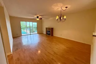2212 S Cypress Bend Dr, Pompano Beach, FL 33069 - Photo 3
