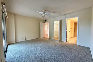 2212 S Cypress Bend Dr, Pompano Beach, FL 33069 - Photo 7