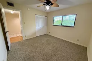 2212 S Cypress Bend Dr, Pompano Beach, FL 33069 - Photo 9