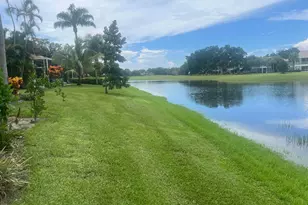 4638 Carlton Golf Dr, Lake Worth, FL 33449 - Photo 17
