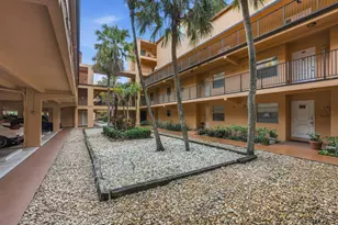 430 Commodore Dr, Plantation, FL 33325 - Photo 5
