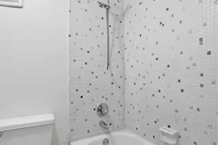 430 Commodore Dr, Plantation, FL 33325 - Photo 25