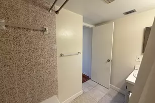 304 Knotty Pine Cir, Greenacres, FL 33463 - Photo 23