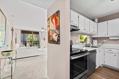 5100 Las Verdes Circle #316, Delray Beach, FL 33484 - Photo 3