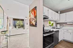 5100 Las Verdes Cir, Delray Beach, FL 33484 - Photo 3