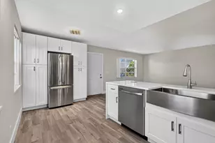 770 Normandy Q, Delray Beach, FL 33484 - Photo 9