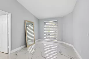 104 Oxford Ct, Royal Palm Beach, FL 33411 - Photo 13