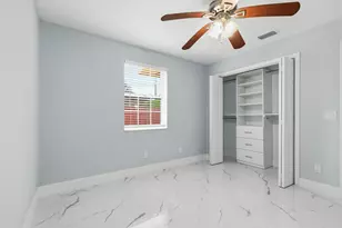 104 Oxford Ct, Royal Palm Beach, FL 33411 - Photo 29
