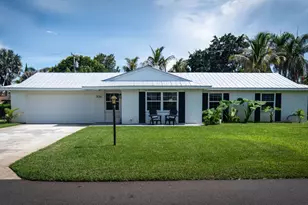 8016 SE Palm St, Hobe Sound, FL 33455 - Photo 1