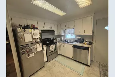 4042 Royal Manor Boulevard, Boynton Beach, FL 33436 - Photo 15