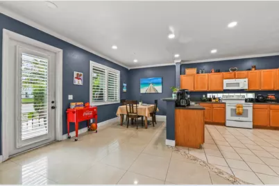 1006 Center Stone Lane, Riviera Beach, FL 33404 - Photo 11